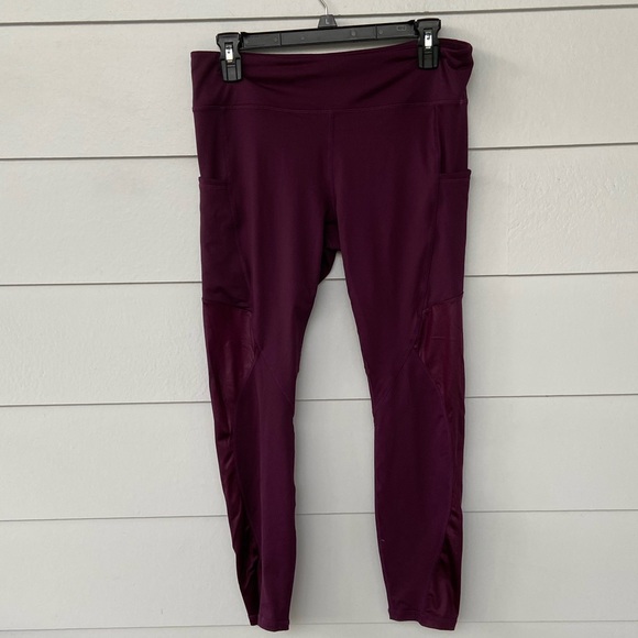 Fabletics Salar Statement PowerLite 7/8 Burgundy L - Picture 3 of 9